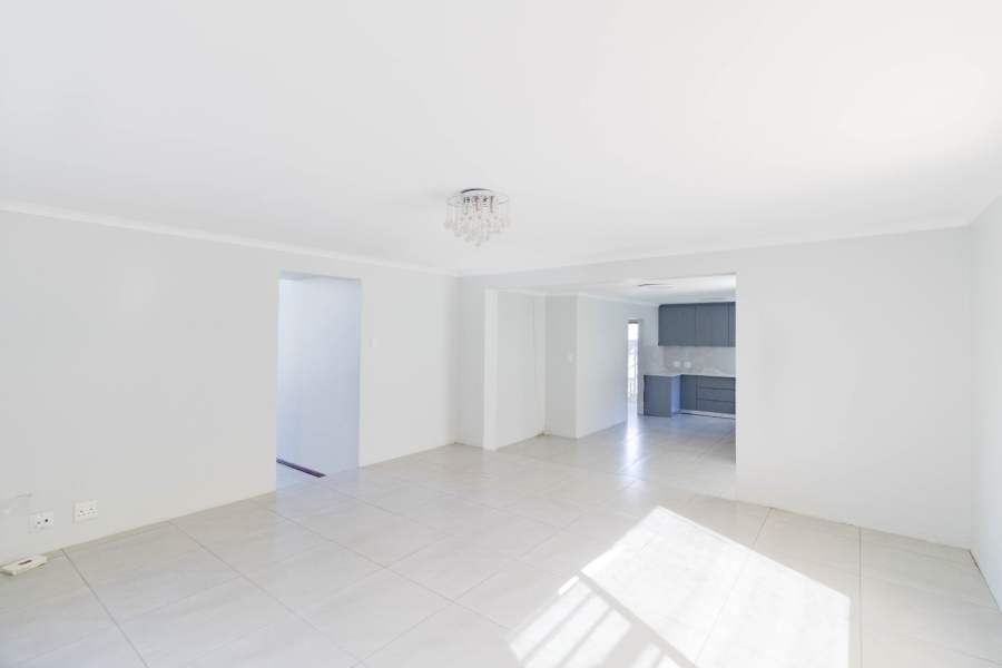 4 Bedroom Property for Sale in Onrus Western Cape